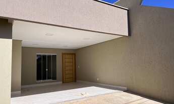 Imagem 2: Casa com 3 suítes de Alto Padrão no Jardim Atlântico - Goiânia - GO