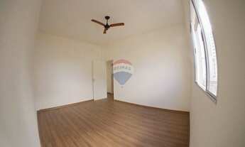 Imagem 2: Apartamento com 3 quartos e uma vaga de garagem no centro de Juiz de Fora