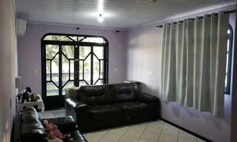 Imagem 6: Sobrado para venda com 215 metros quadrados com 3 quartos