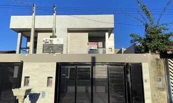 Imagem 1: Sobrado para venda possui 149 metros quadrados com 4 quartos em Jardim Aguapeu - Mongaguá