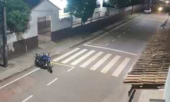 Imagem 2: Apartamento Quarto com aluguel por R$1.800 /mês