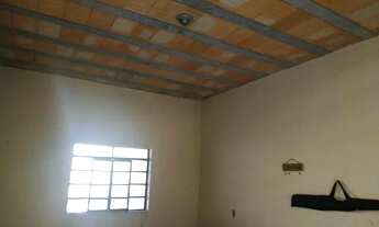 Imagem 6: Casa para venda tem 130 metros quadrados com 3 quartos em Céu Azul - Belo Horizonte - MG