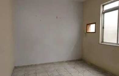 Imagem 6: Excelente APTO T/CASA com, varanda, salão, 3 quartos, 2 banheiros, c/1 vaga de garagem