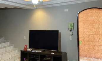 Imagem 2: Sobrado com 4 dormitórios à venda, 117 m² por R$ 360.000,00 - Parque Califórnia - Jacareí