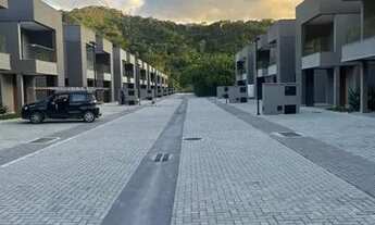 Imagem 7: Casa de condomínio sobrado para venda com 260 metros quadrados com 4 quartos