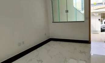 Imagem 5: ótimo sobrado localizado a poucos metros da estação Penha do Metrô. O imóvel área total d