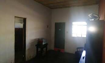 Imagem 4: Casa para venda tem 130 metros quadrados com 3 quartos em Céu Azul - Belo Horizonte - MG