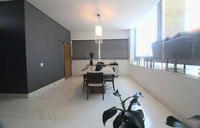 Imagem 4: Casa de Condomínio com 4 dormitórios à venda em Nova Lima