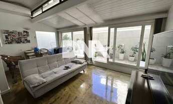 Imagem 4: Apartamento com Área Privativa-À VENDA-Copacabana-Rio de Janeiro-RJ