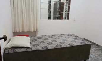 Imagem: Aluga-se quarto