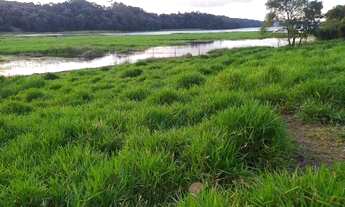 Imagem: Terreno fundo para represa