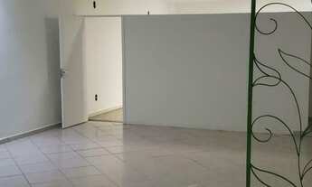 Imagem: Casa à venda no bairro Jardim Ibiti do