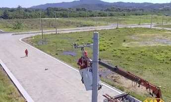 Imagem 1: Terreno disponível para à venda próximo a Vargem Do Bom Jesus, Florianópolis, SC