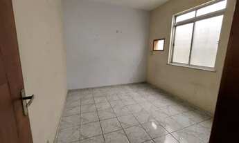Imagem 5: Excelente APTO T/CASA com, varanda, salão, 3 quartos, 2 banheiros, c/1 vaga de garagem