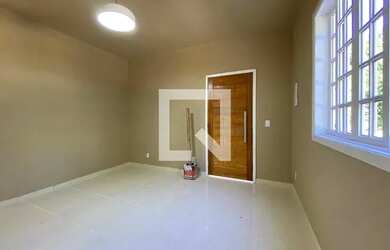 Imagem 2: Casa de Condomínio para Aluguel - Vargem Grande, 2 Quartos, 190 m2