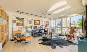 Imagem 4: Apartamento reformado com 3 quartos e 2 vagas no Rio Branco