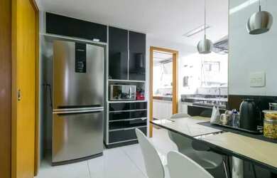 Imagem 2: Apartamento com 4 dormitórios à venda em Belo Horizonte