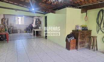 Imagem 4: Casa a venda com 04 vagas de garagem e 03 quartos