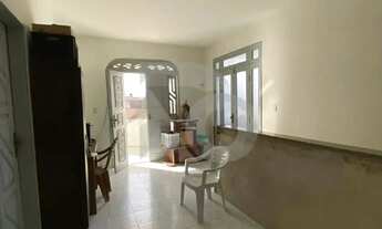 Imagem: Casa Duplex com 4/4 e Ponto Comercial de