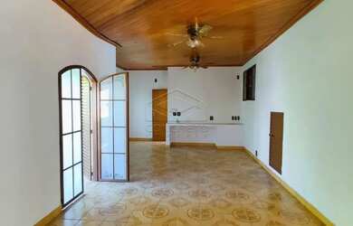 Imagem 7: CASA COM 04 DORMITÓRIOS PRÓX. AO SUPERM. CONFIANÇA MAX