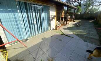 Imagem 7: Casa à venda em rua tranquila