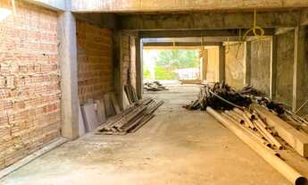 Imagem: Imóvel no inicio da rua do Catu