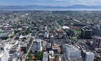 Imagem 15: No centro de Capão, junto a praça da igreja!!!