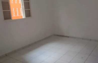 Imagem: Aluga-se casa de 05 cômodos em Chacara