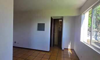 Imagem 3: Aluga-se apartamento no Edifício Paraná, localizado na Rua Naipi (Centro de Foz)