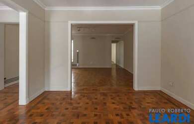 Imagem 2: SOBRADO - PERDIZES - SP