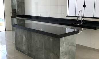 Imagem: Linda casa possui 180m² com 3 quartos em