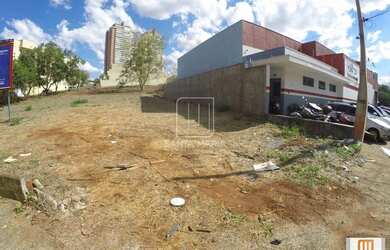 Imagem 2: Terreno (terreno normal