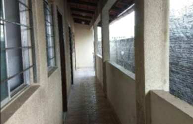 Imagem 2: Excelente kitnet no Planalto ao lado da farmácia nobre