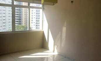 Imagem 3: Apartamento para aluguel e venda possui 63 metros quadrados com 2 quartos