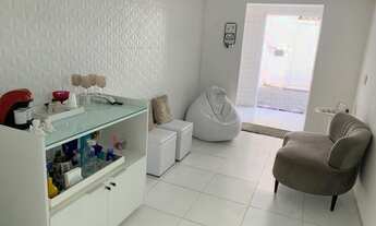 Imagem 6: Casa para Ponto Comercial/Empresas em Candeias - Fachada em Porcelanato - Portão deslizant