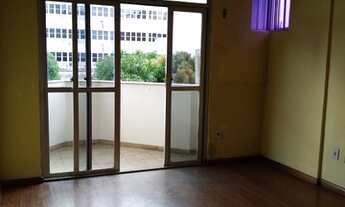 Imagem 3: Ed. Paola- Apartamento para venda com 200 metros quadrados com 4 quartos em Nazaré - Belé