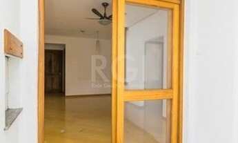 Imagem 6: Ótimo apartamento de 2 dormitórios, sacada, churrasqueira e 1 vaga de garagem no bairro Me