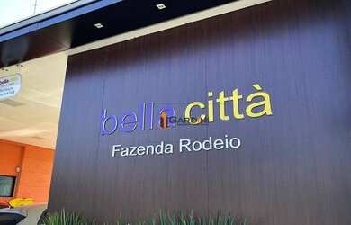 Imagem 2: Sobrado novo em fase final de construção a venda. Bella Citta Fazenda. Mogi das Cruzes. R