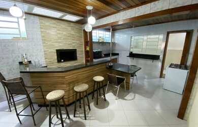 Imagem 2: Casa para venda tem 125 metros quadrados com 3 quartos em Jardim Campo Limpo - São Paulo