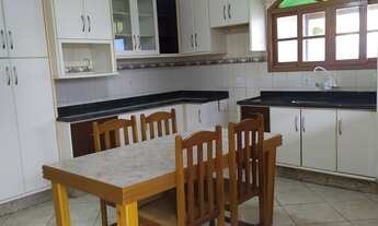 Imagem 6: Alugo casa de 4 dormitórios e demais dependências no compeche