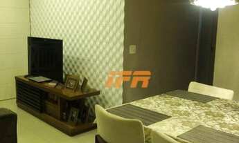 Imagem 2: Apartamento com 2 dormitórios à venda, 64 m² por R$ 300.000,00 - Centro - Taubaté/SP