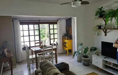 Imagem 6: Casa de dois andares mobiliada nos Amores, Balneário Camboriú