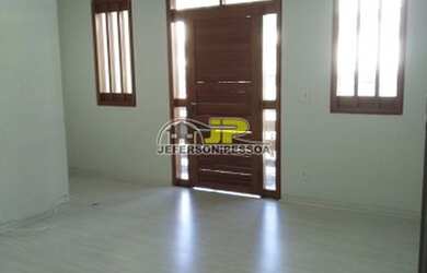 Imagem 3: CASA DE 3 QUARTOS/SUÍTE COM 2 VAGAS DE GARAGEM EM JARDIM CAMBURI