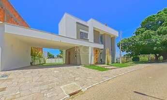 Imagem 2: Casa em Hípica Casa com 3 dormitórios