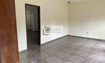 Imagem 5: Casa para venda possui 210 metros quadrados com 4 quartos em Jardim do Vale - Jacareí - SP