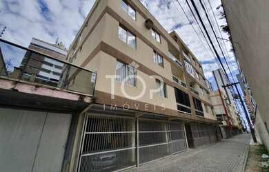 Imagem 4: OPORTUNIDADE NA QUADRA DO MAR EM MEIA PRAIA