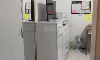 Imagem 7: APARTAMENTO 02 DORMITÓRIOS, 01 VAGA ESCRITURADA, BAIRRO CAMAQUÃ, PORTO ALEGRE, RS