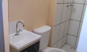 Imagem 4: 2 cômodos grandes (Kitnet) $500 com água luz e Wi-Fi incluso