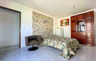 Imagem 3: Acorde com a melhor vista de Natal, em frente a praia de Ponta Negra