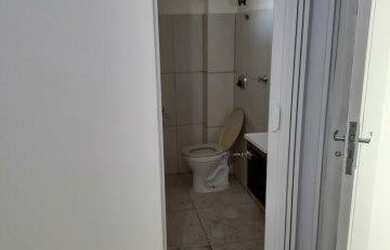 Imagem 2: Apartamento para aluguel tem 71 metros quadrados com 2 quartos